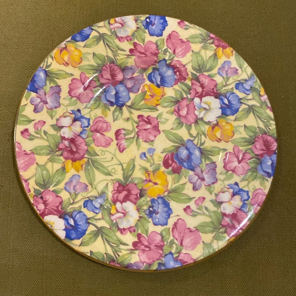 Royal winton sweet pea 6” side plates 11